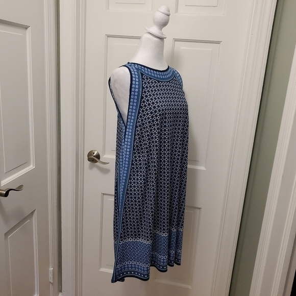 Max Studio Geometric Print Sleeveless Knit Dress Size Medium, Stretchy - Picture 4 of 8